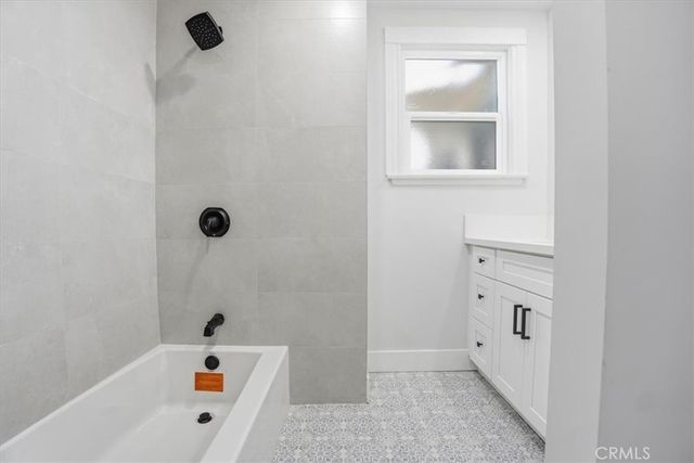 133 S Mathews, Los Angeles, CA 90033