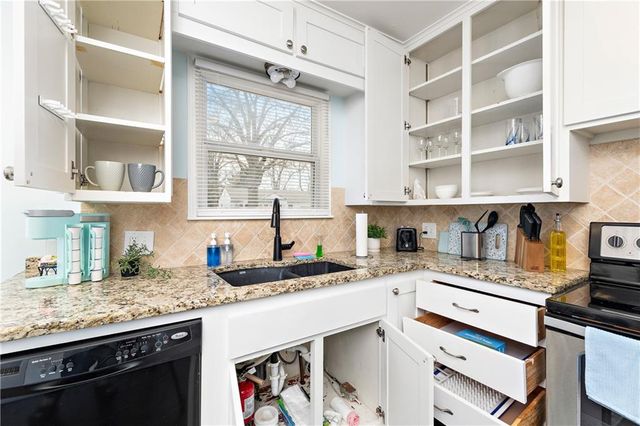 5343 Briar Street, Roeland Park, KS 66205