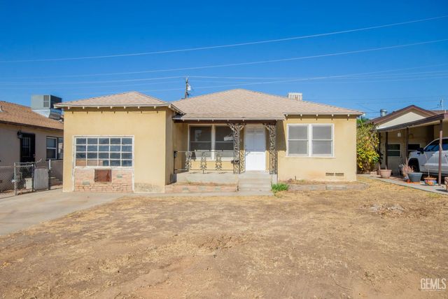 2505 Manor Street, Bakersfield, CA 93308