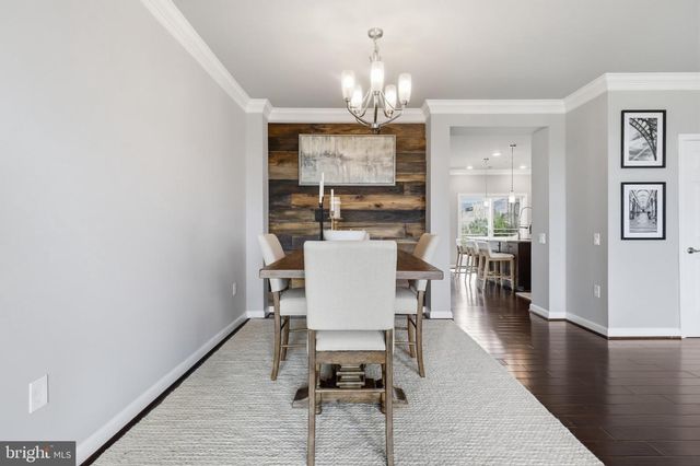 43509 TOWN GATE, Chantilly, VA 20152