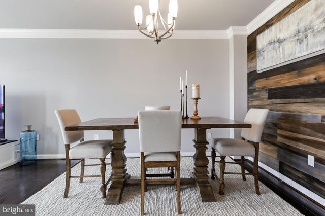 43509 TOWN GATE, Chantilly, VA 20152