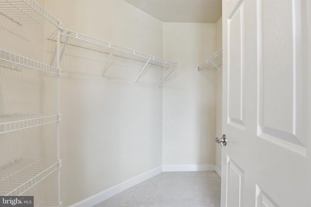 43509 TOWN GATE, Chantilly, VA 20152