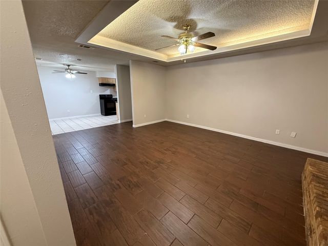 3008 Townbluff, Plano, TX 75075