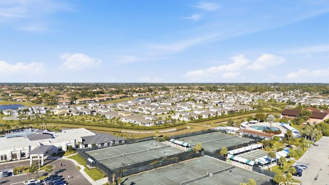 13670 Via Flora B, Delray Beach, FL 33484