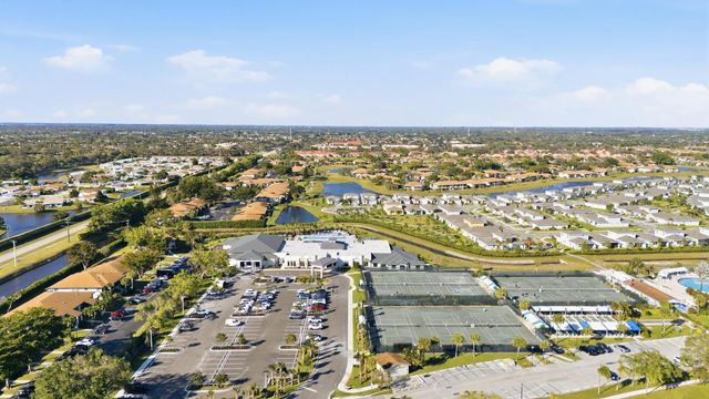 13670 Via Flora B, Delray Beach, FL 33484