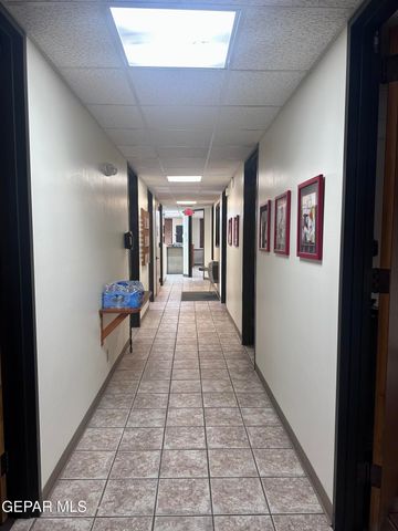 1400 N EL PASO Street, B, El Paso, TX 79902