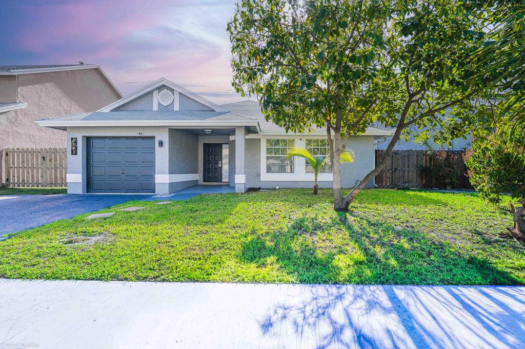 3102 NW 123rd Terrace, Sunrise, FL 33323
