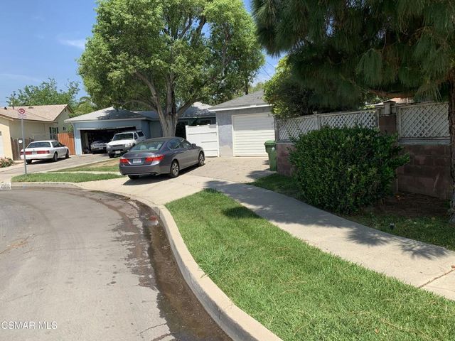 7431 Cozycroft Avenue, Winnetka, CA 91306