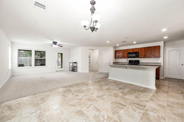 2754 Cayden Creek Way, Conroe, TX 77304