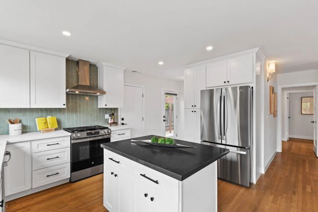 21476 Orange Avenue, Castro Valley, CA 94546