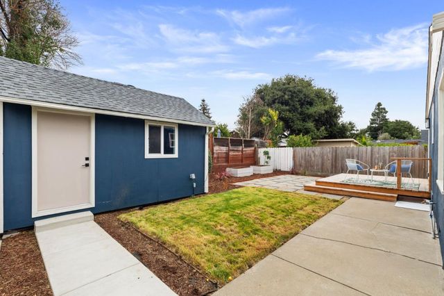 21476 Orange Avenue, Castro Valley, CA 94546
