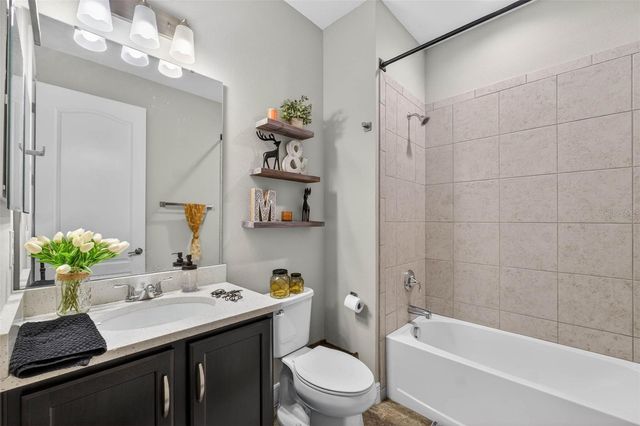 8410 AUBURN RISE COURT, Land O Lakes, FL 34638