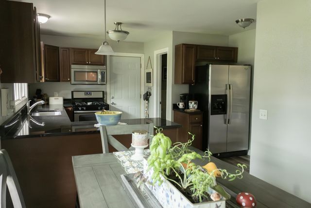 216 Larkspur Avenue, Portage, MI 49002