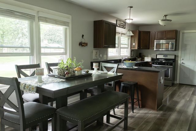 216 Larkspur Avenue, Portage, MI 49002