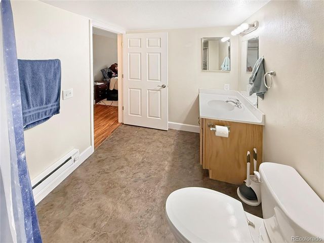 14794 E 2nd Ave 201F, Aurora, CO 80011