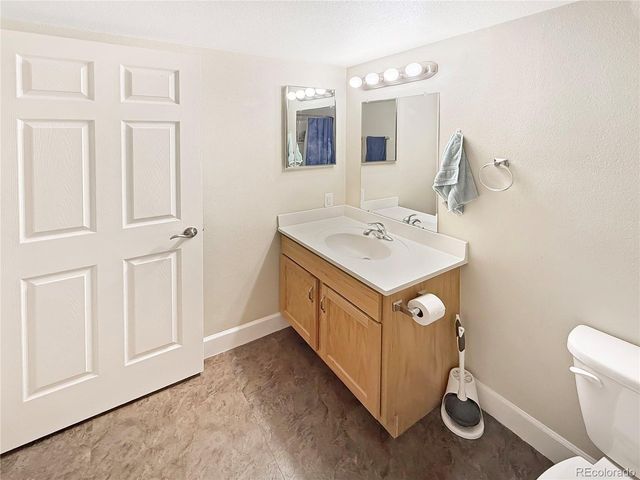 14794 E 2nd Ave 201F, Aurora, CO 80011