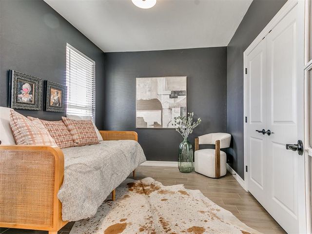 7717 Woods Edge Way, Yukon, OK 73099