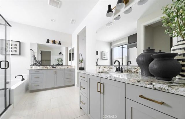 25226 Banded Hills Drive, Menifee, CA 92585