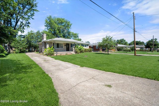 6610 Eclipse Dr, Louisville, KY 40258