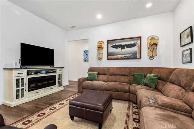 952 Vista Cerro Dr., Paso Robles, CA 93446