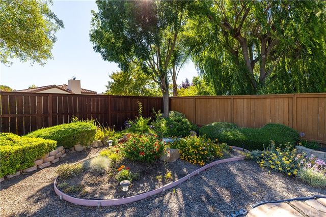 952 Vista Cerro Dr., Paso Robles, CA 93446