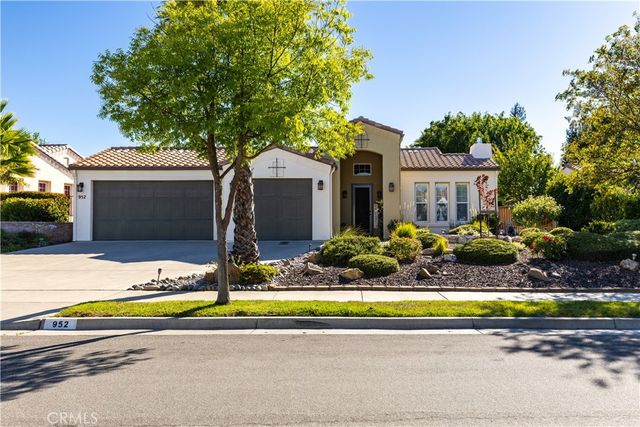 952 Vista Cerro Dr., Paso Robles, CA 93446
