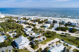 922 Locust Street, New Smyrna Beach, FL 32169