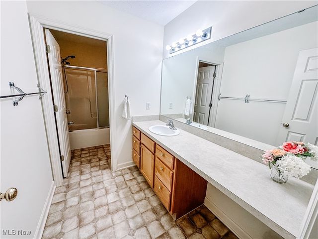 1481 Timber Trail, Hudson, OH 44236