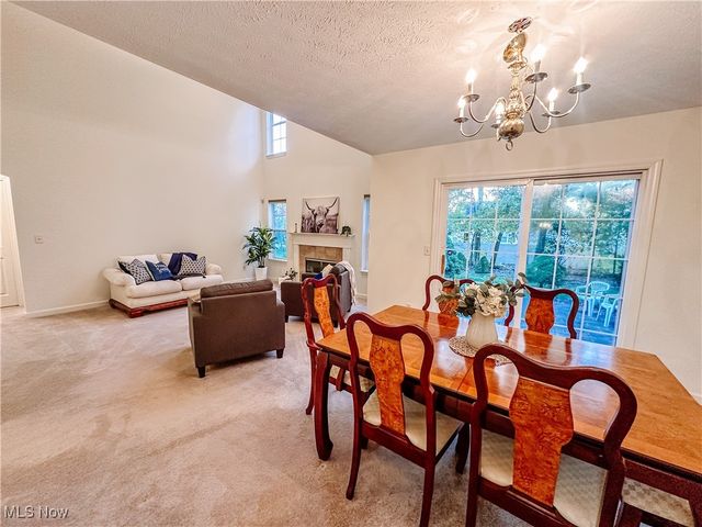 1481 Timber Trail, Hudson, OH 44236