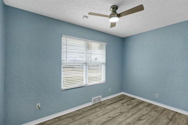 3803 NW Lake Ave, Lawton, OK 73505