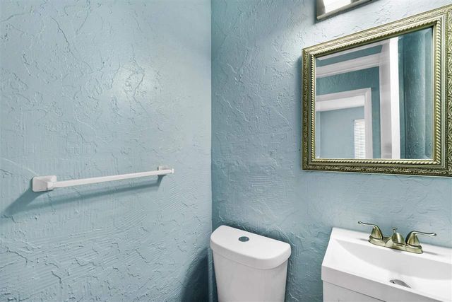 3803 NW Lake Ave, Lawton, OK 73505