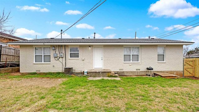 3803 NW Lake Ave, Lawton, OK 73505
