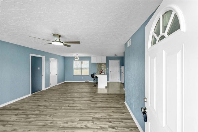 3803 NW Lake Ave, Lawton, OK 73505