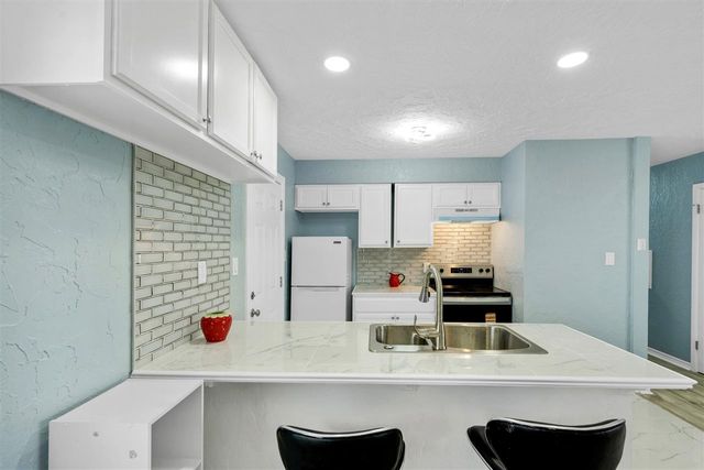 3803 NW Lake Ave, Lawton, OK 73505