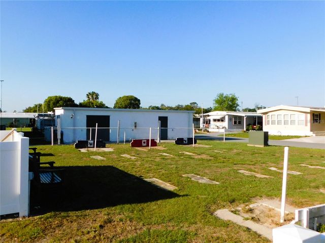 36436 CORDOVA CIRCLE, Zephyrhills, FL 33541