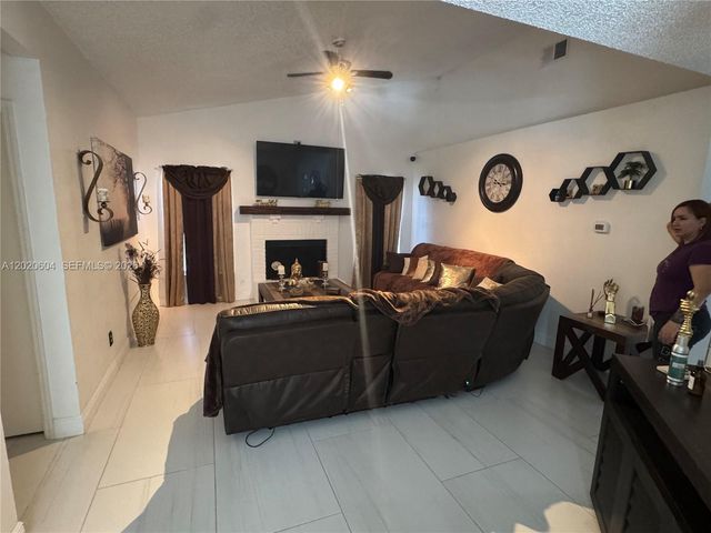 3430 Hawkin Drive, Kissimmee, FL 34746