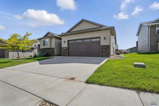 4528 LAHINCH ST, Rapid City, SD 57702