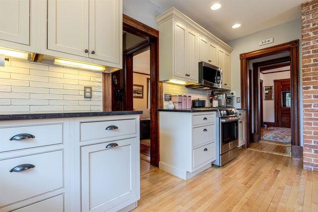 5 Orchard Street, Concord, NH 03301
