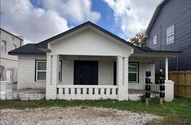 11 Norwood Street 4, Houston, TX 77011