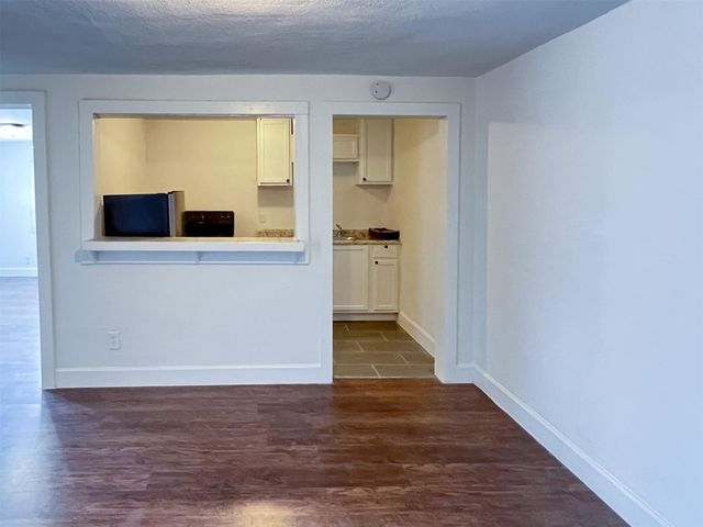 11 Norwood Street 4, Houston, TX 77011