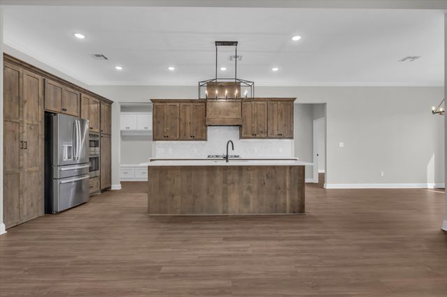 115 Cattail Court, Robinson, TX 76706