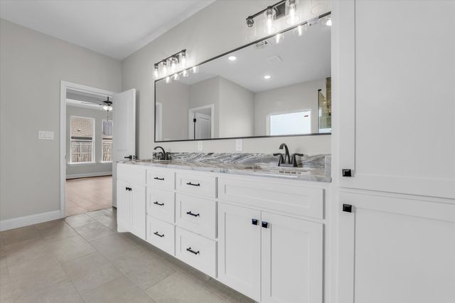 115 Cattail Court, Robinson, TX 76706