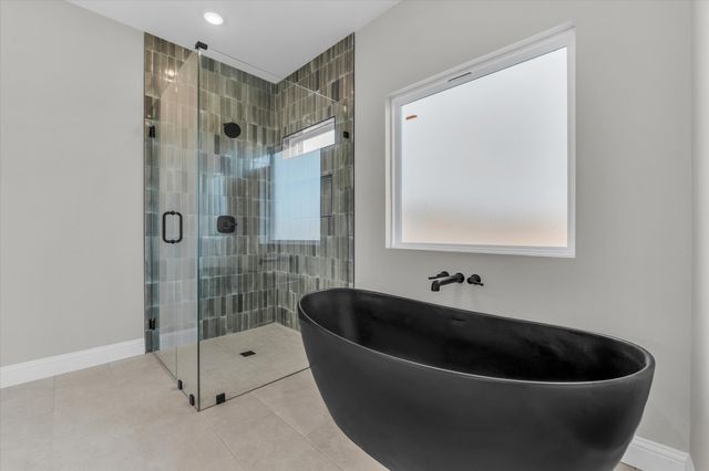 115 Cattail Court, Robinson, TX 76706