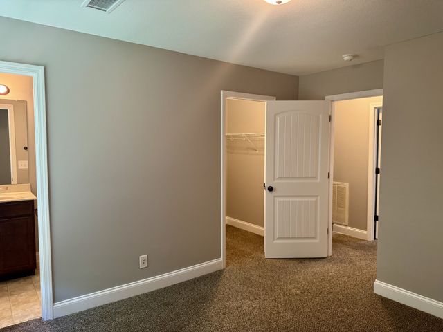 1763 Spring Water Dr, Clarksville, TN 37040