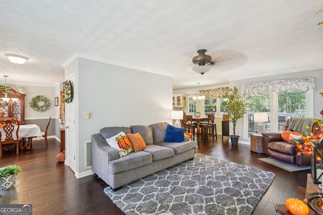 275 Fairview Chase, Covington, GA 30016