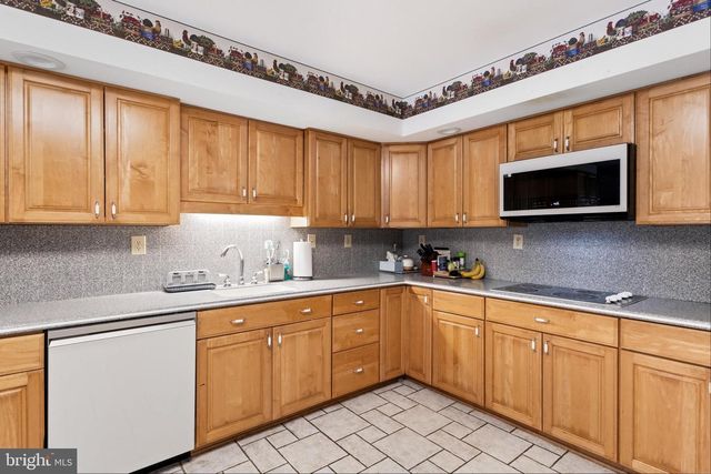 48 SANDY LN, Millville, NJ 08332