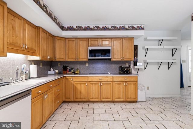 48 SANDY LN, Millville, NJ 08332