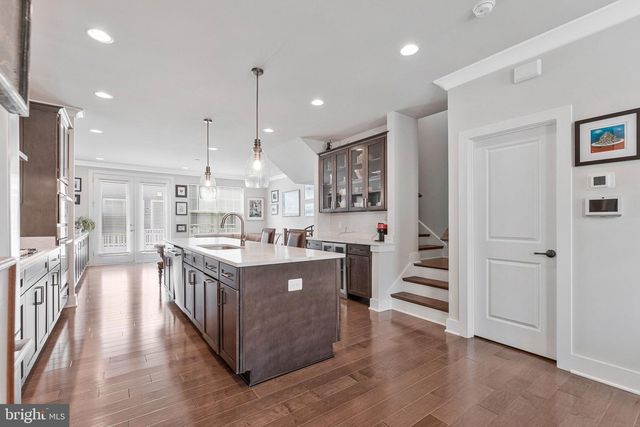 14803 RETREAT BLVD, Chantilly, VA 20151