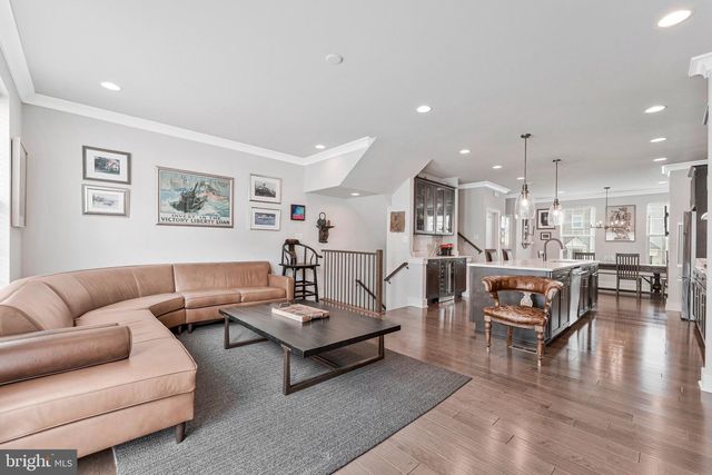 14803 RETREAT BLVD, Chantilly, VA 20151
