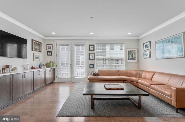 14803 RETREAT BLVD, Chantilly, VA 20151